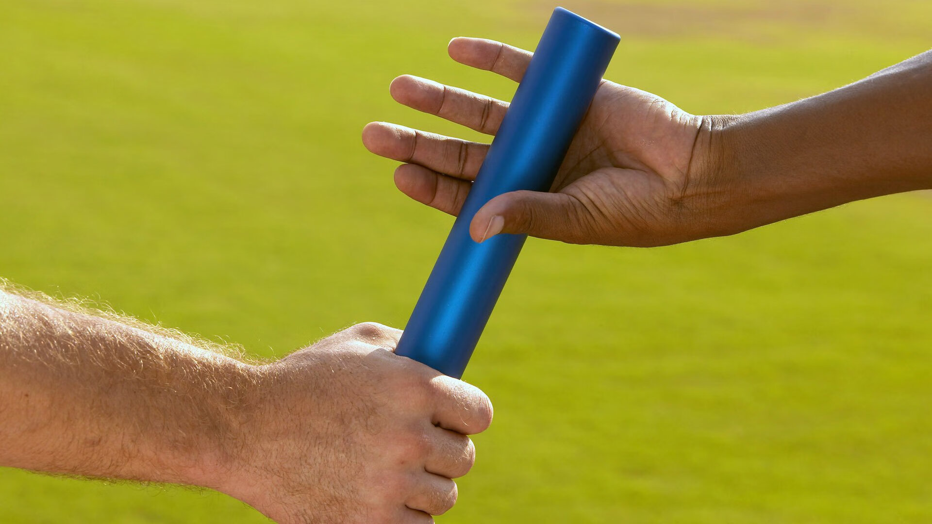 全队压迫触球点分布成对称网状